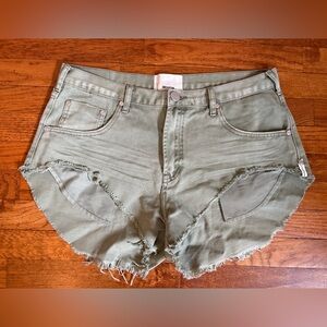 Army Green One Teaspoon Roller shorts size 31